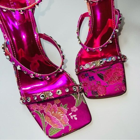 Azalea Wang Heels Hot Pink Brocade Embellished Embroidered Stiletto Heels 8.5 - Picture 3 of 11